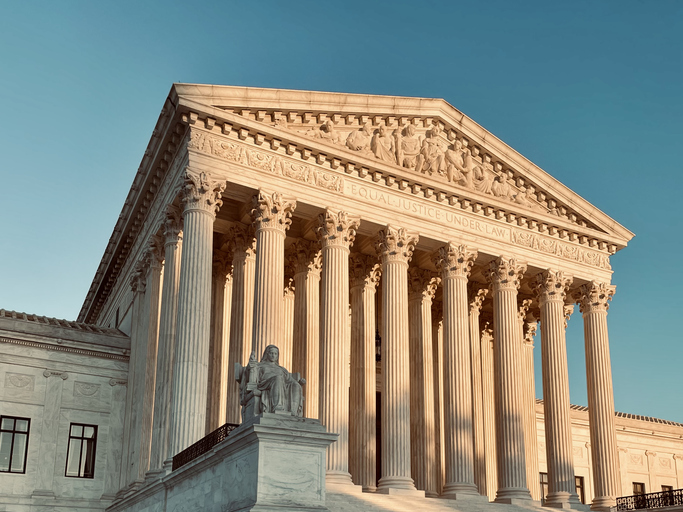 Photo of the U.S. Supreme Court