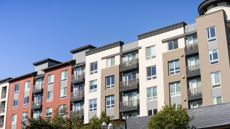 Photo of an apartment community - exterior.