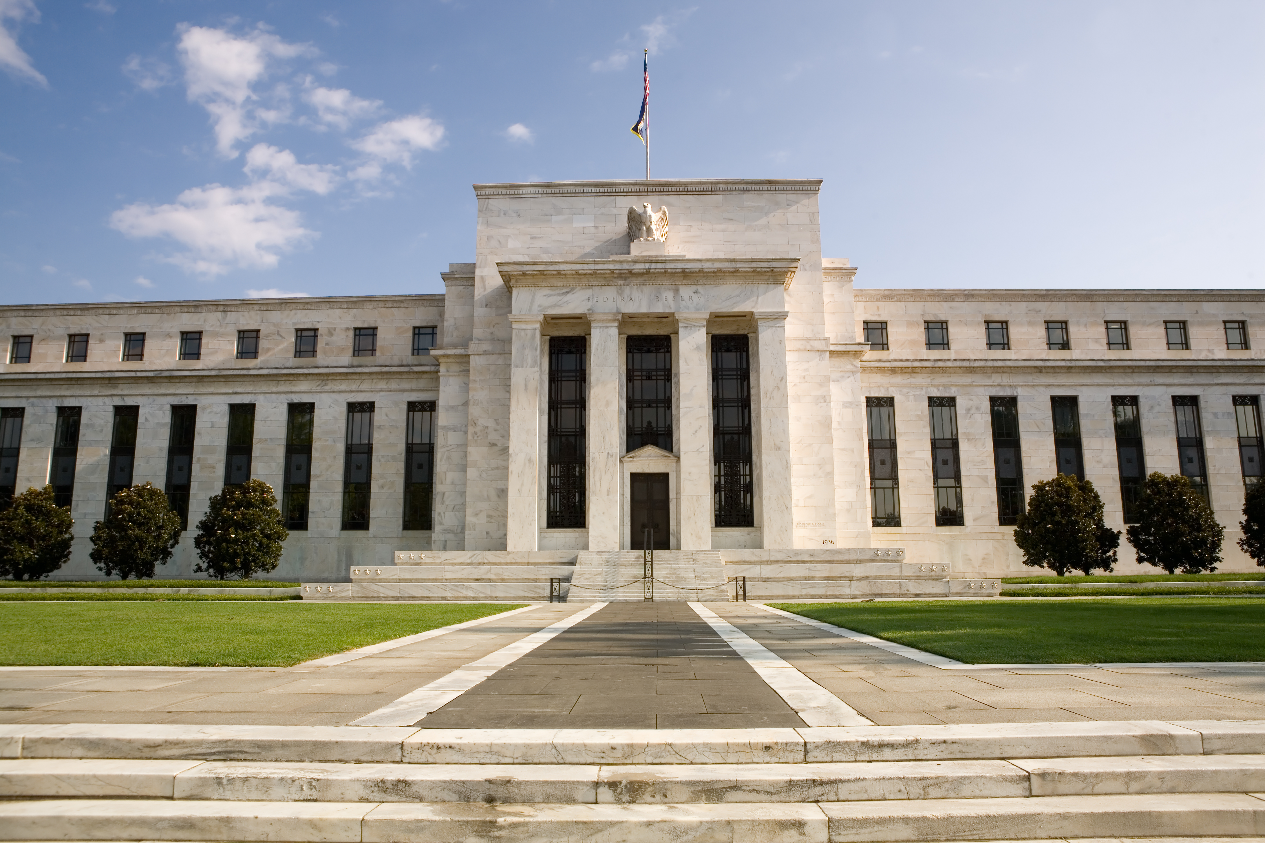 Employment Continues on Roller Coaster Ride, Complicating Federal Reserve Decision 