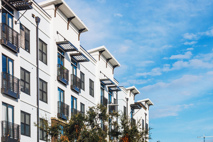 Photo of an apartment community (exterior).