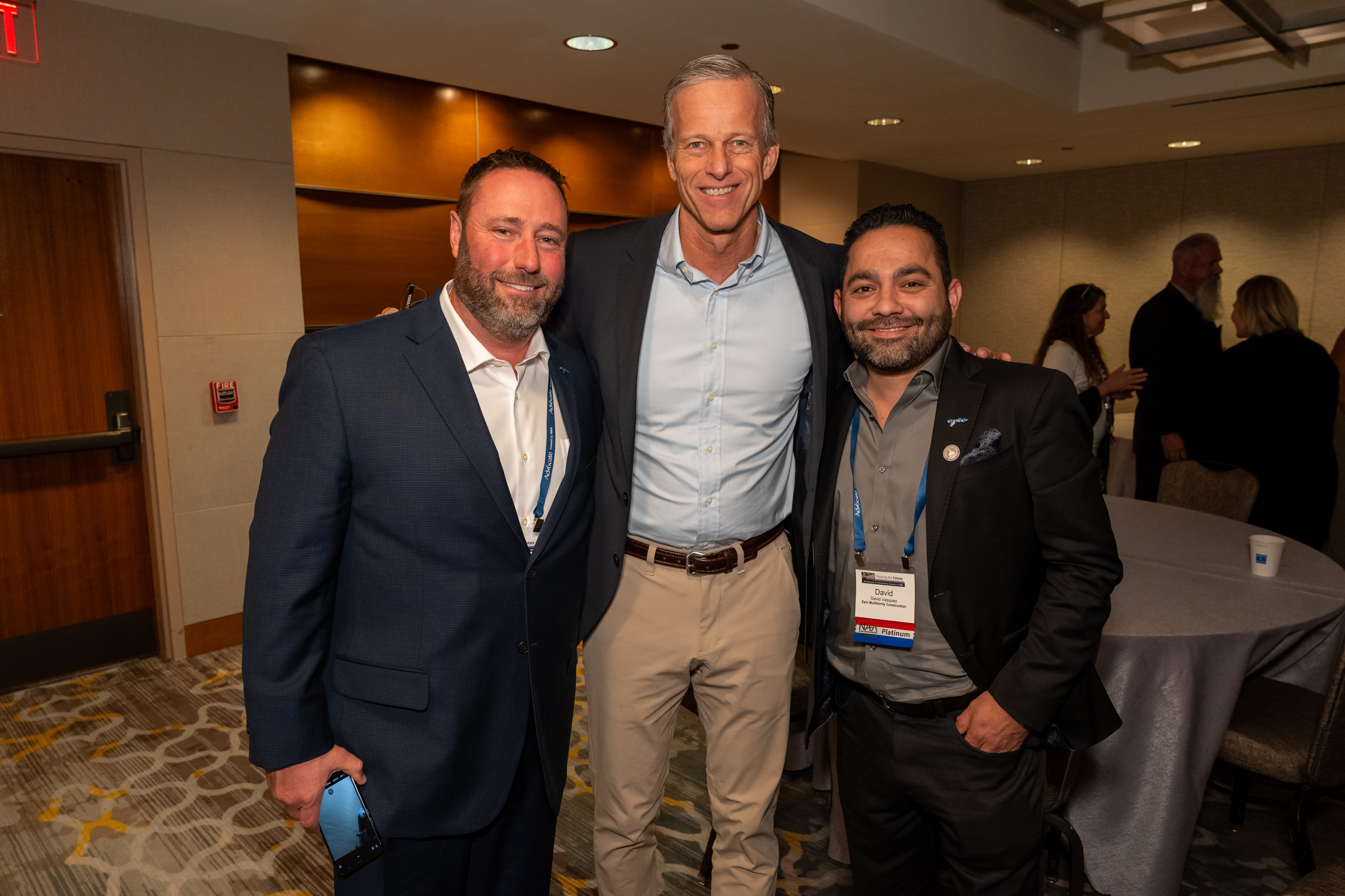 Majority Leader Thune (R-SD) with NAAPAC Platinum Donors