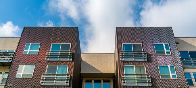 Photo of an apartment community.