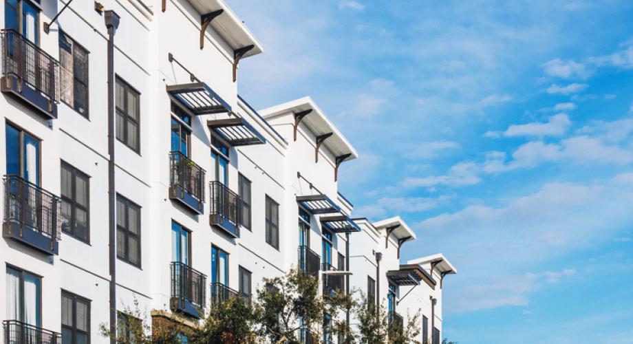 Photo of an apartment community (exterior).
