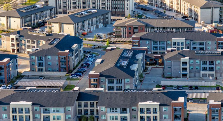 Suburban Dallas Apartment Community