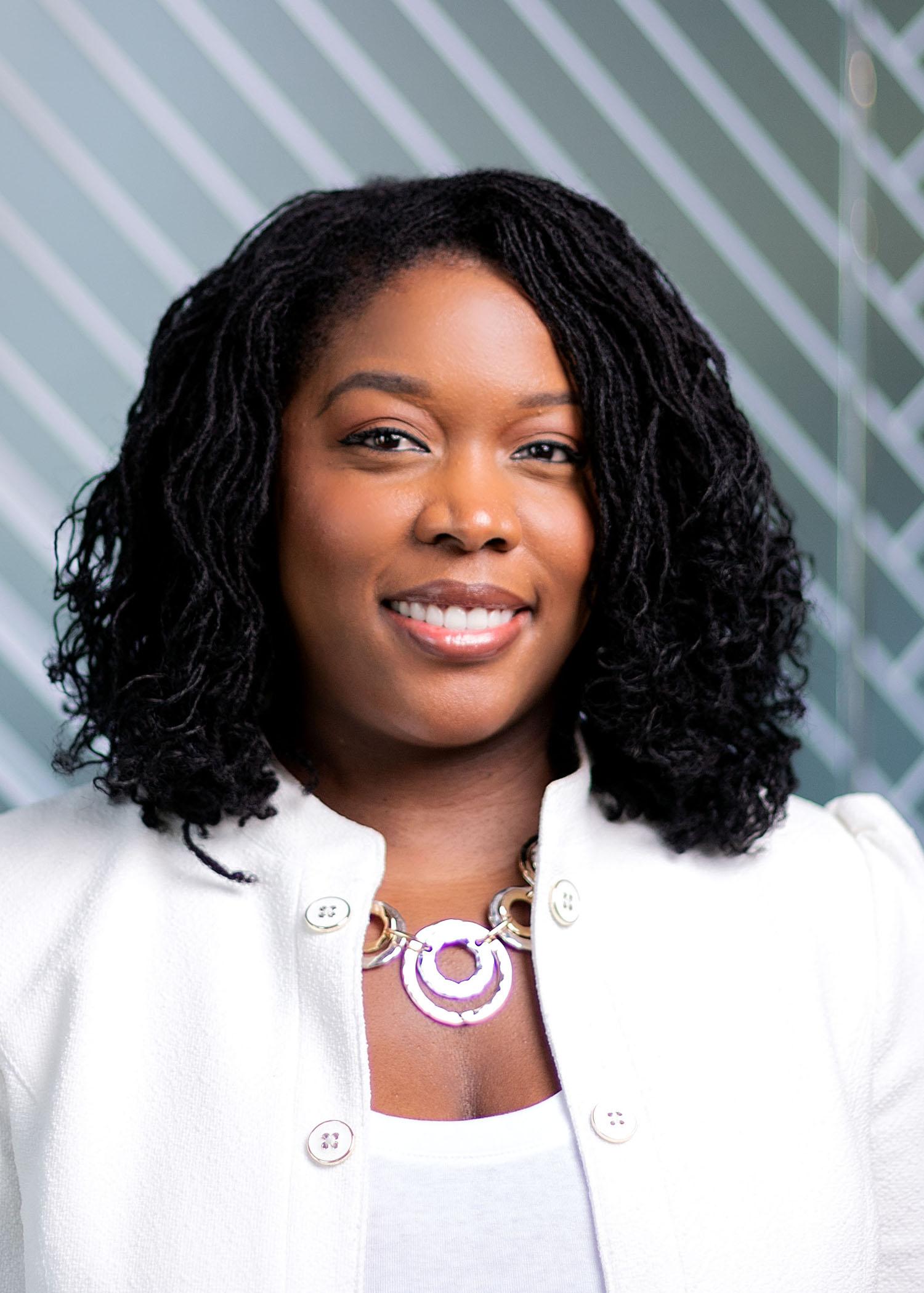 leah cuffy headshot