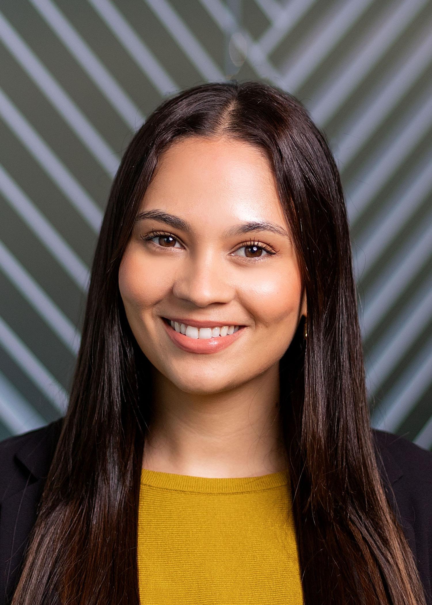 priscilla mejia headshot