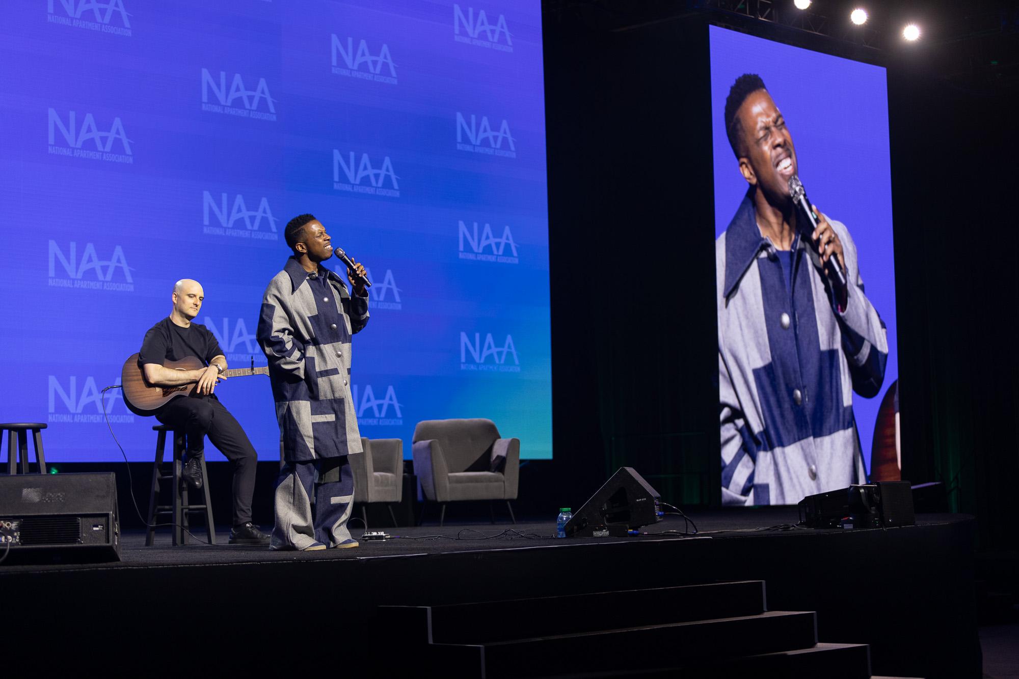 Apartmentalize Keynote Speaker Leslie Odom, Jr. first rose to fame with his portrayal of Aaron Burr in the Broadway hit “Hamilton.”