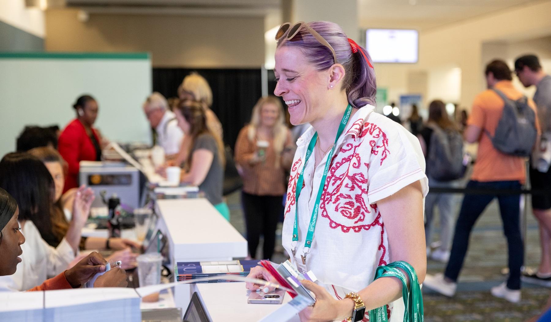 woman registering for apartmentalize 2024