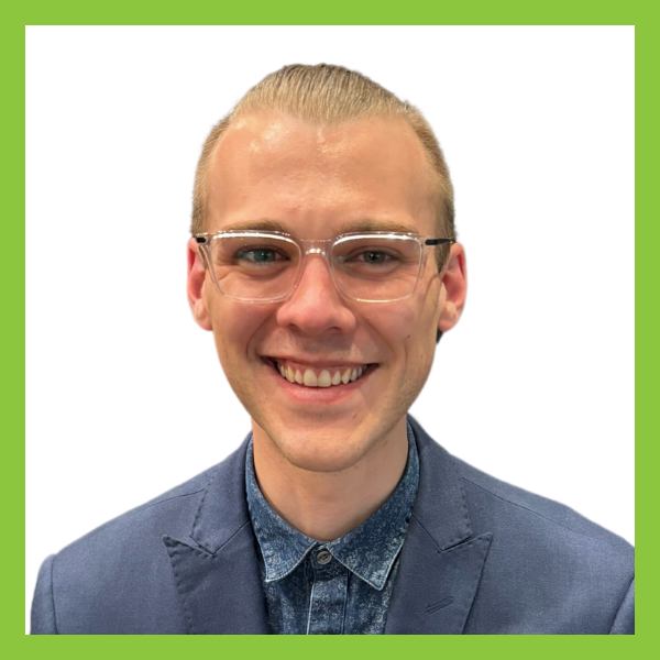Nathan Navratil headshot