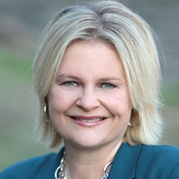 krista gulbransen headshot