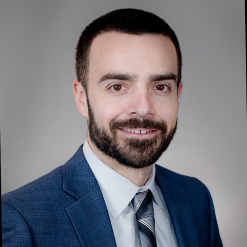 alex watts headshot