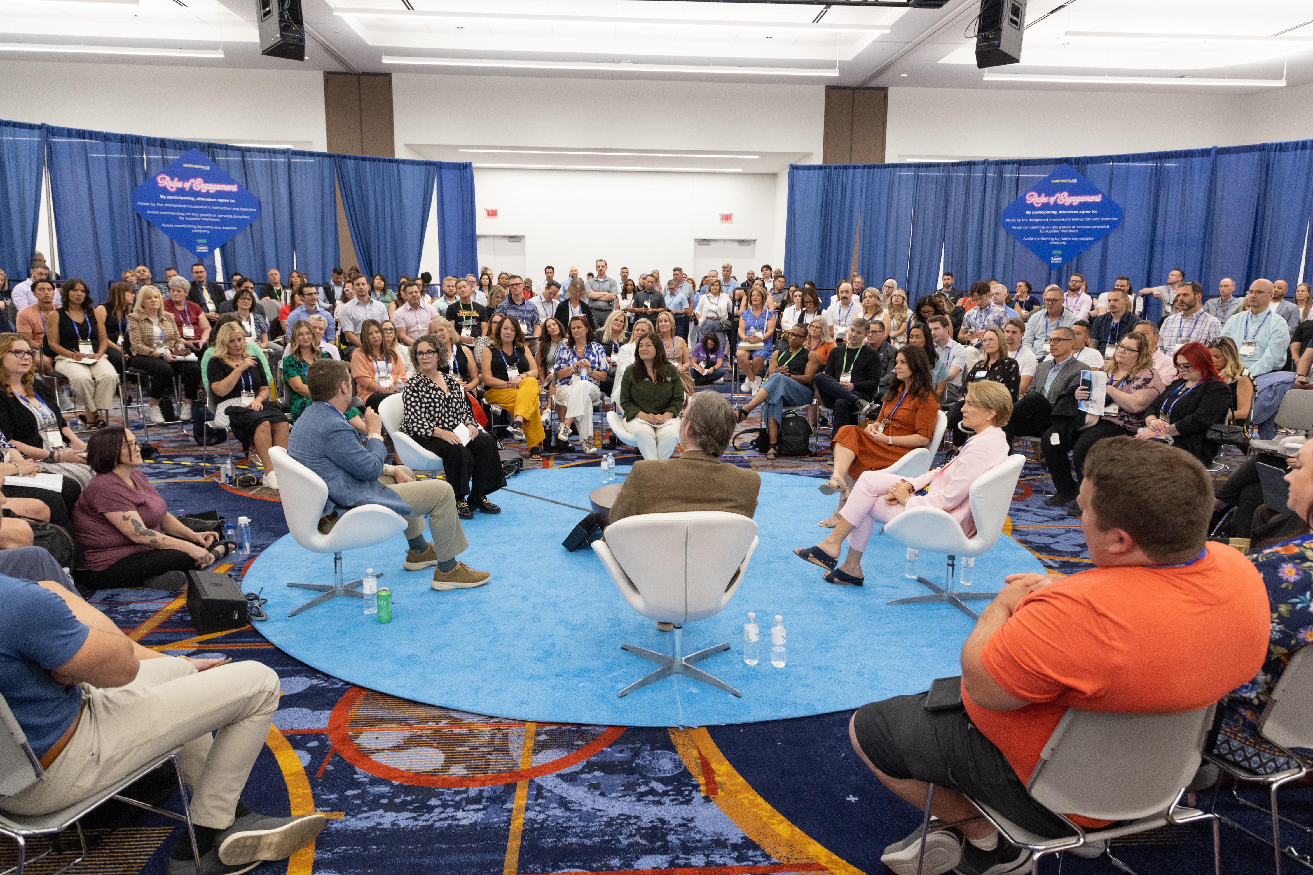 fishbowl session at apartmentalize 2025