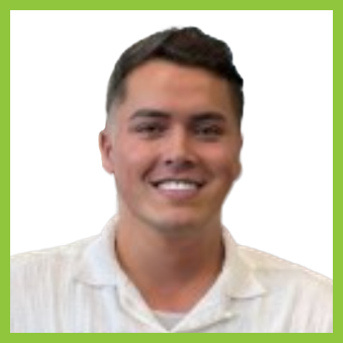 travis traynor headshot