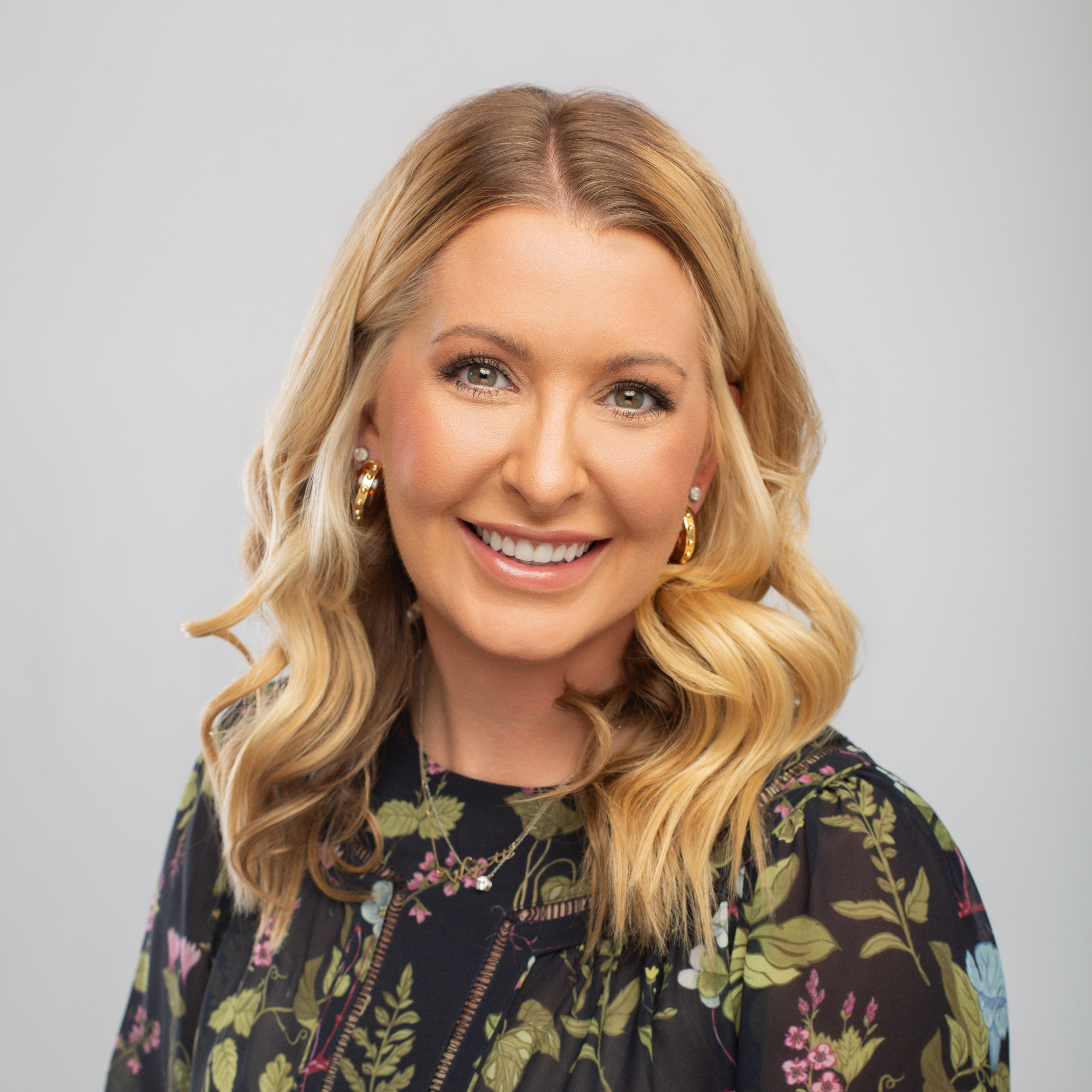catie bailey headshot